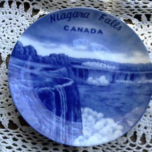 Vintage Niagara falls plate, pretty blue a…